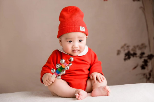 安吉怀孕肚子饿了就想吐